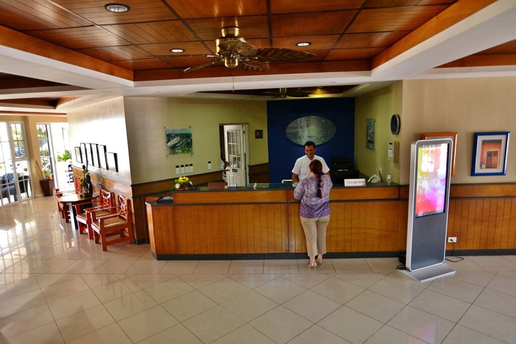 Hotel Casona Del Lago Flores Extérieur photo