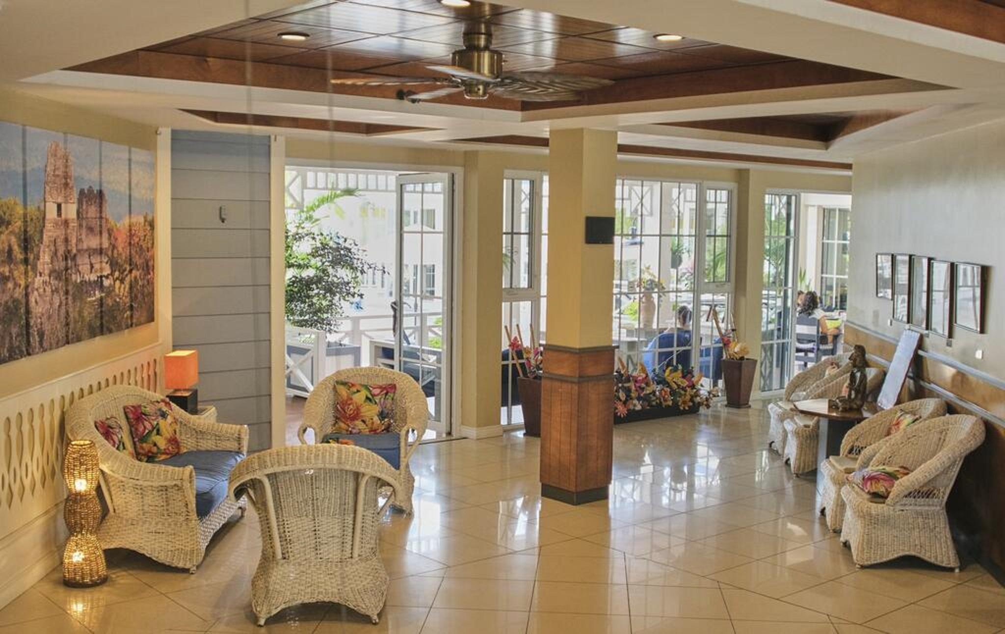 Hotel Casona Del Lago Flores Extérieur photo