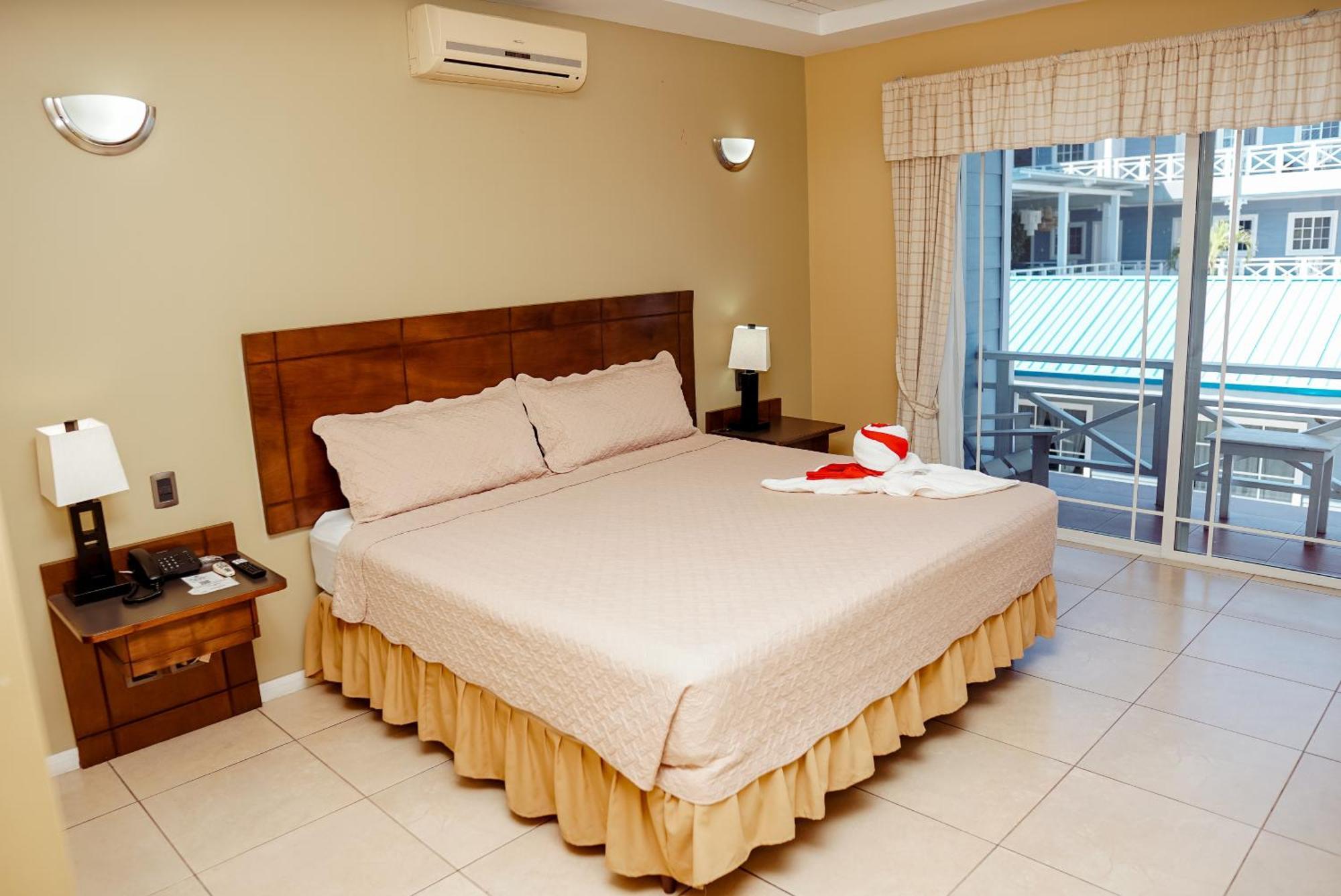 Hotel Casona Del Lago Flores Extérieur photo